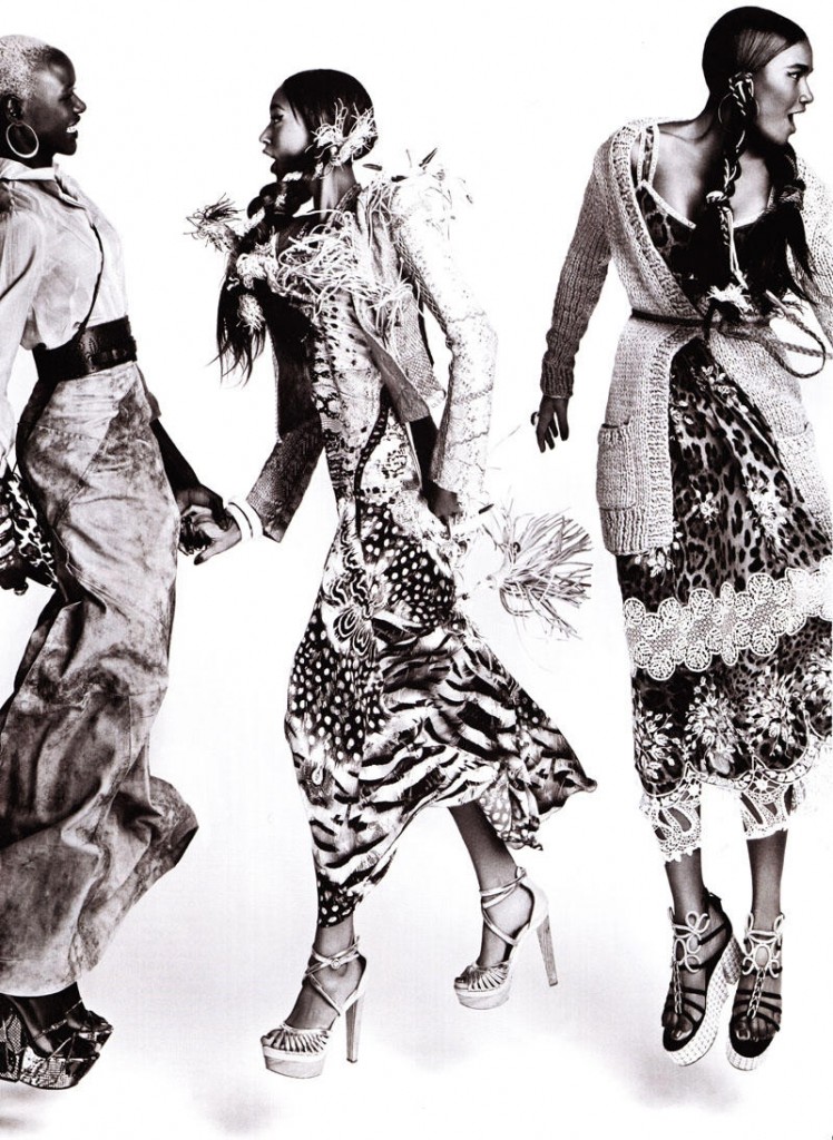 Vogue US March 2011. Tamsiaodžiai pasitinka pavasarį