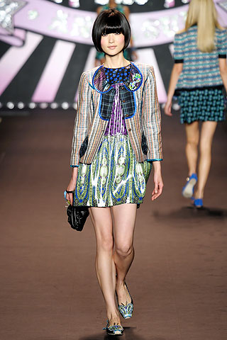 Anna Sui pavasaris/vasara 2010