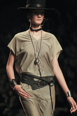 Hermès SS 2011