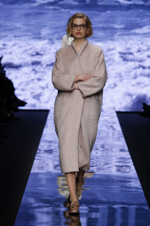 Max Mara FW 2015–2016