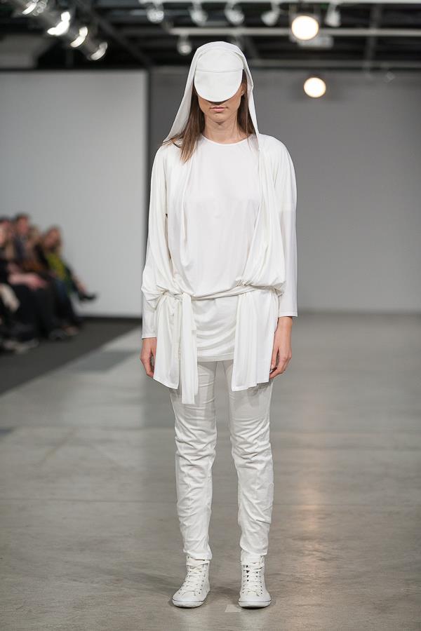 Rygos madų savaitė. One Wolf SS 13