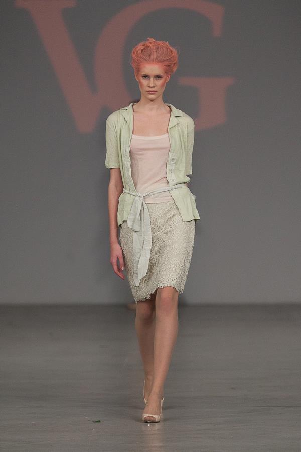 Victoria Gress SS 13