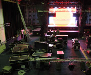 Sužvėrėjusiame menų fabrike – paskutinės „Gerai Gerai & Miss Sheep“ repeticijos