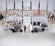 Chanel SS14: nuo aukštosios mados iki sportbačių