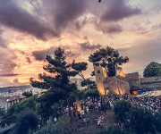 „OFF Sonar“. Pirmoji viešnagė su IR