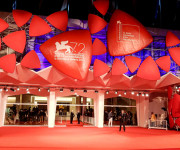 Laimėk kelionę į Tarptautinį Venecijos kino festivalį