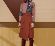 Retromodernistinis D.EFECT ruduo