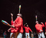 Šmaikštieji prancūzai „Ea Eo“