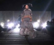 John Galliano ruduo/žiema 2010-2011