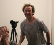 Vitos Mozūraitės premija įteikta šokėjui ir choreografui Andriui Katinui