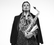 Himnai, lopšinės ir laisvoji improvizacija – Danijos džiazo žvaigždė Maria Faust