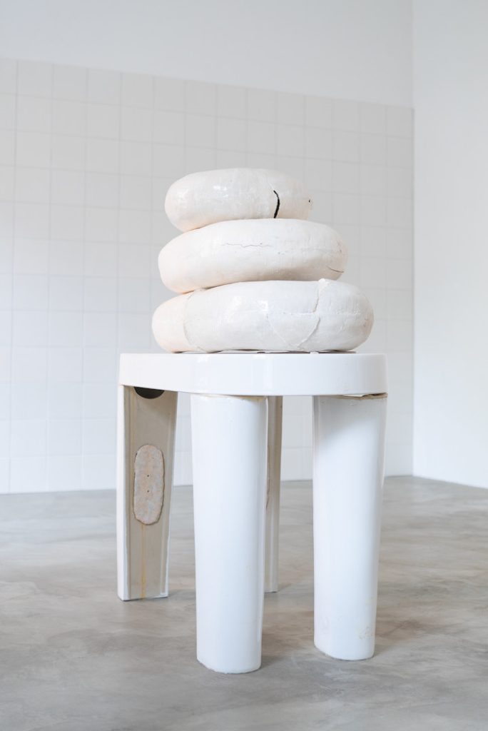 Mindaugas Navakas – (AV17) galerijos pristatymas „Artissima“ meno mugėje